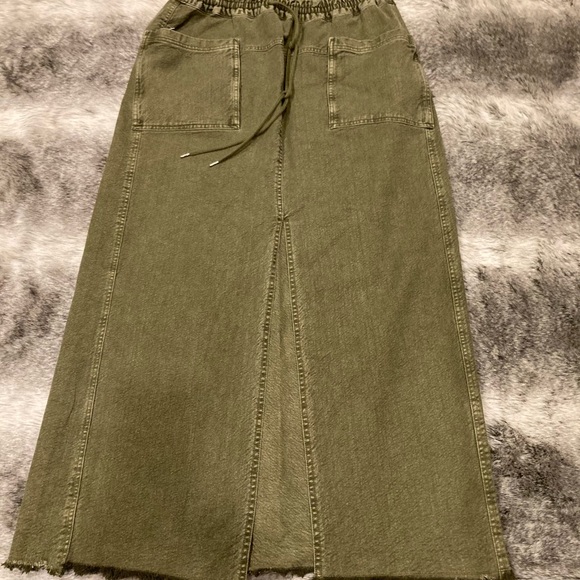 Olive Green Maxi Skirt - Picture 2 of 7
